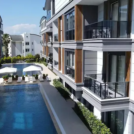 Cesme Tatil Sitesi アパート *